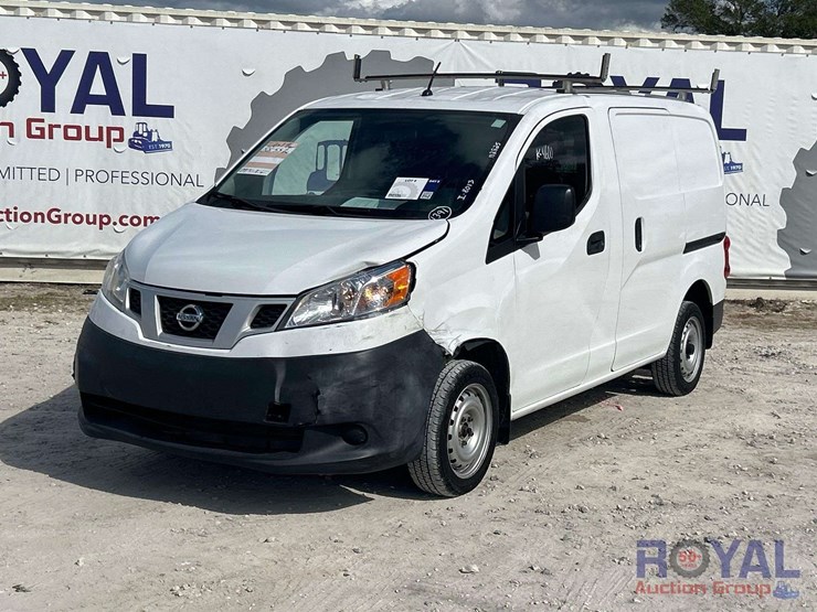 2019-nissan-nv200-image-1
