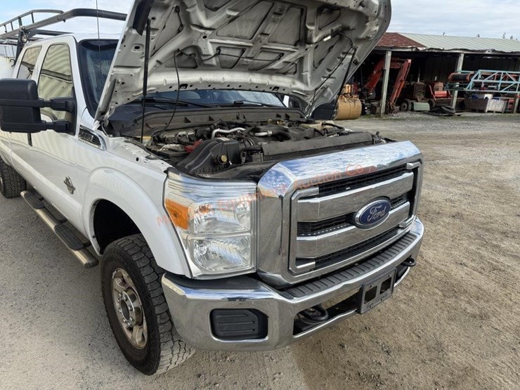 2015-ford-f350-xlt-image-58