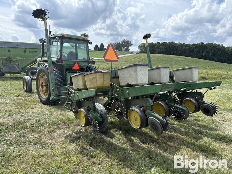 john-deere-7000-image-7