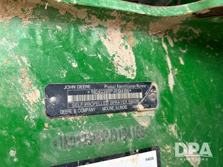 2019-john-deere-r4038-image-109