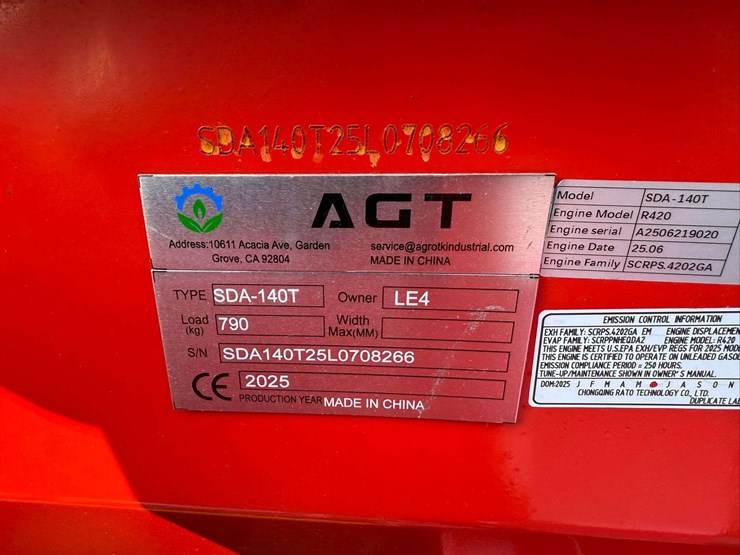 agt-sda-140t-mini-track-loader-image-5