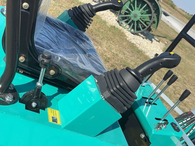 mini-excavator-mh12rx-image-35