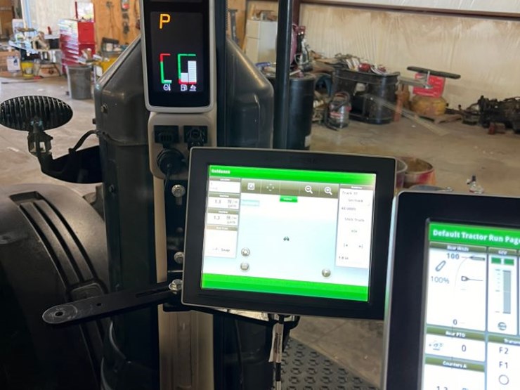 2017-john-deere-8320r-image-7