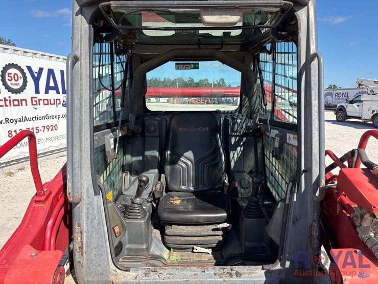 2016-takeuchi-tl10v2-image-17