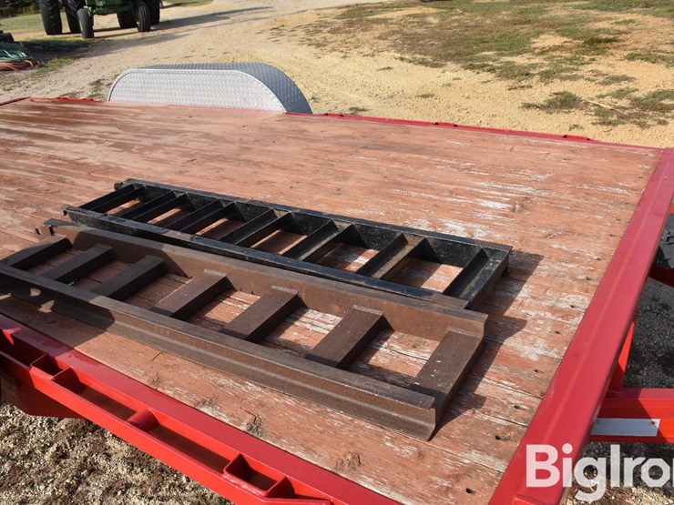 2012-pj-flatbed-image-13