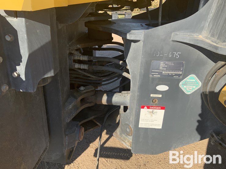 2009-komatsu-wa200-6-image-20