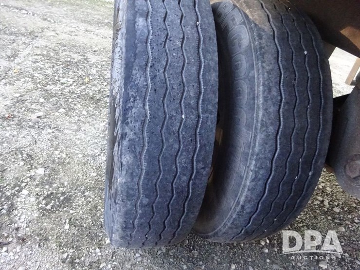 2014-timpte-hopper-bottom-image-33