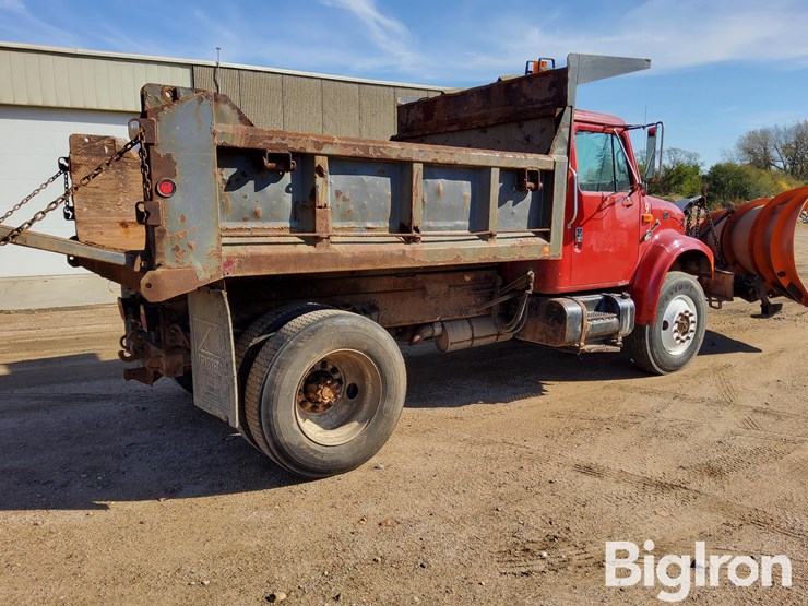 2000-international-4900-image-5