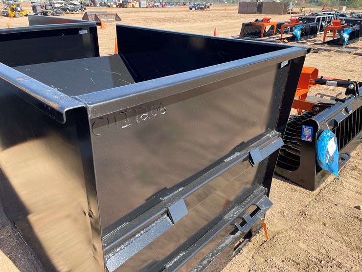 #4141-•-2-yard-trash-hopper-attachment-image-5