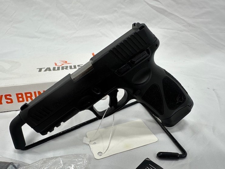 #2025-00061-•-taurus-g3-pistol-image-5