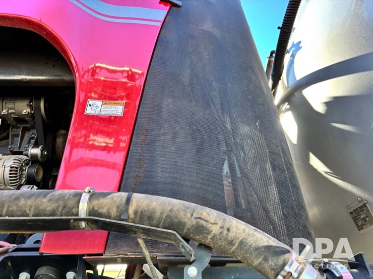 2020-case-ih-patriot-4440-image-57