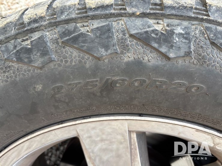 2013-dodge-ram-1500-image-28