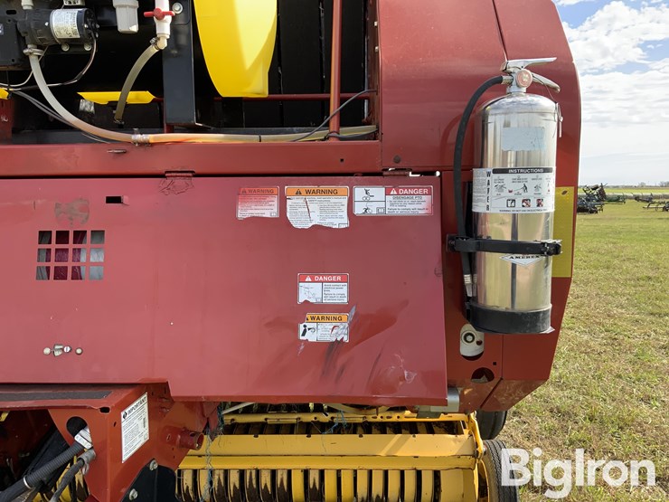 2013-new-holland-br7090-image-18