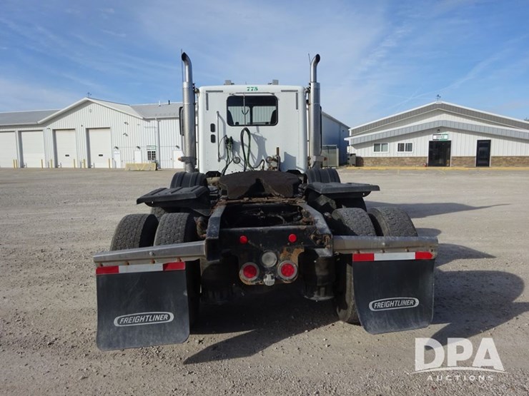 2018-freightliner-coronado-day-cab-glider-truck-(pz13985,-unit-775)-image-27