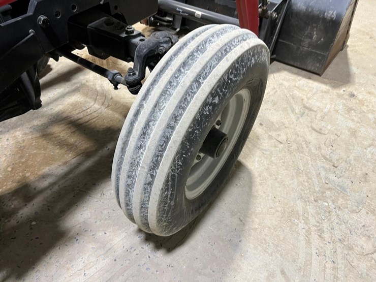 case-ih-3220-image-19