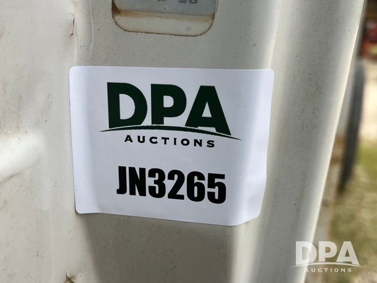 1995-freightliner-fl70-image-78