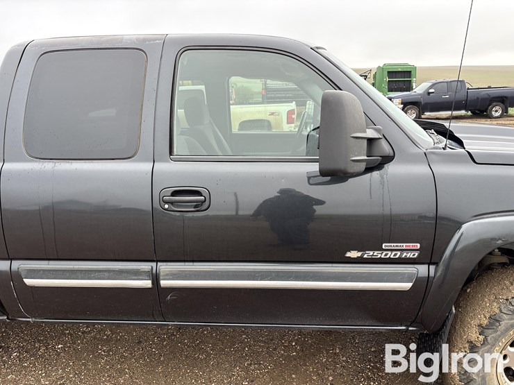 2003-chevrolet-silverado-2500-image-17
