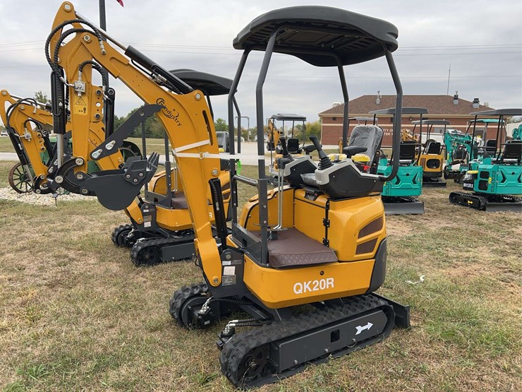 mini-excavator-qk20r-image-2