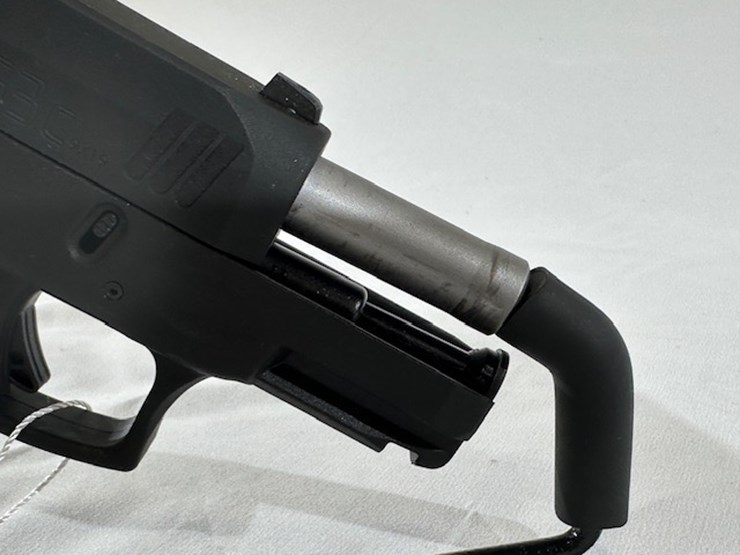 #2025-00069-•-taurus-g3c-pistol-image-26