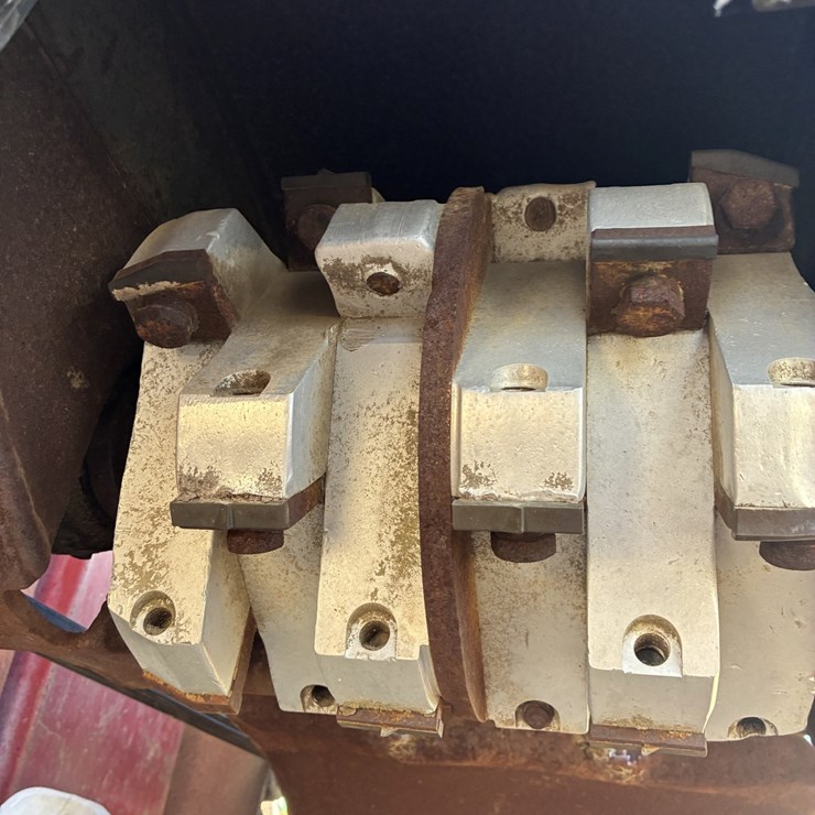 #196 • Mellott Rosser 36" Head Debarker*