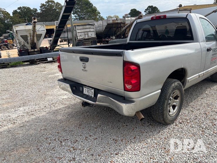 2007-dodge-ram-1500-image-16