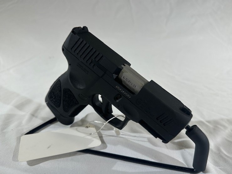 #2025-00069-•-taurus-g3c-pistol-image-10