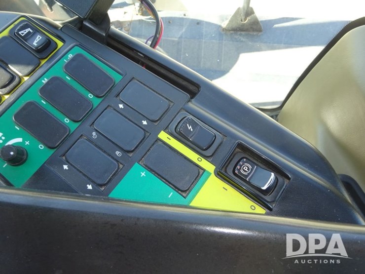 2011-case-ih-titan-4530-image-91