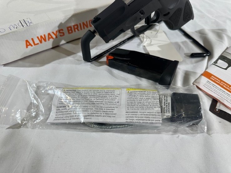 #2025-00066-•-taurus-g2c-pistol-image-4