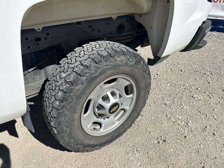 2016-chevrolet-silverado-2500-image-29