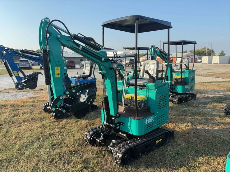 mini-excavator-h15r-image-1