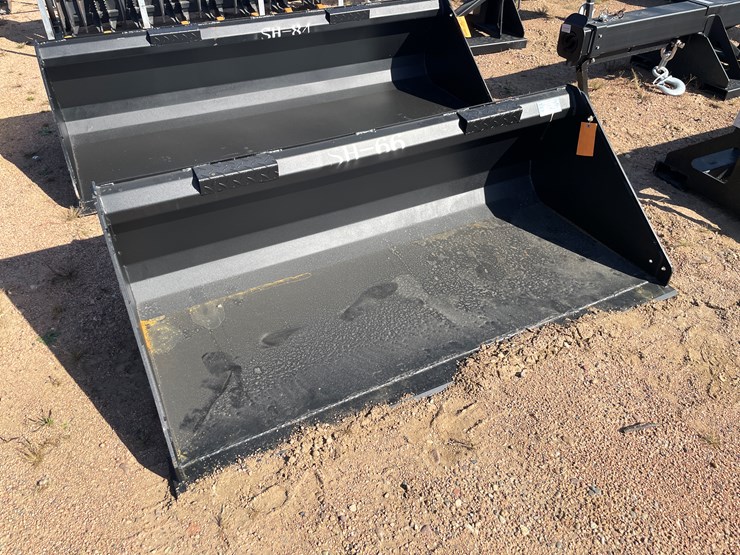 #4105-•-66"-bucket-attachment-image-1