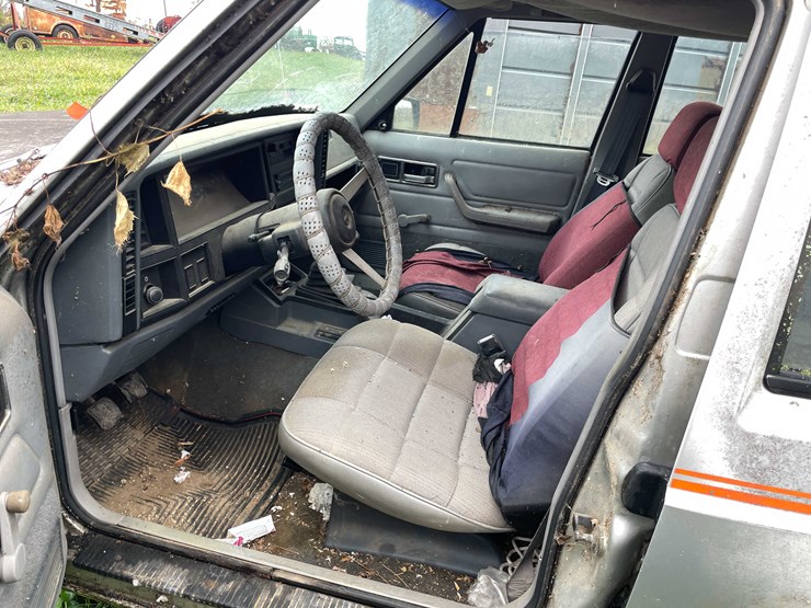 1991-jeep-cherokee-image-40