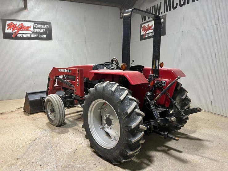 case-ih-3220-image-3