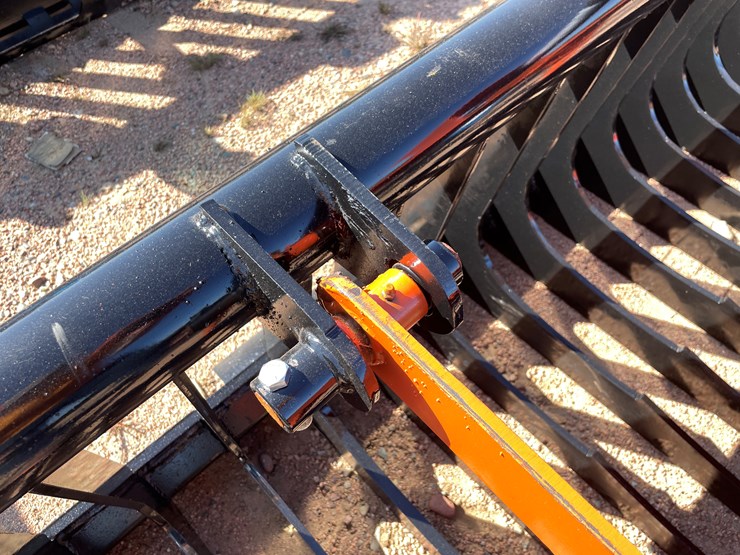 #4116-•-76"-skeleton-grapple-bucket-attachment-image-8