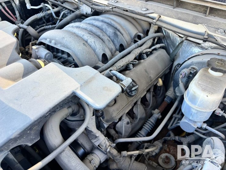 2018-chevrolet-silverado-image-46