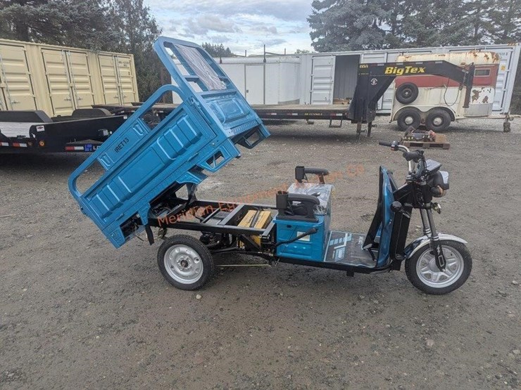 2025-ir-electric-tricycle-image-7