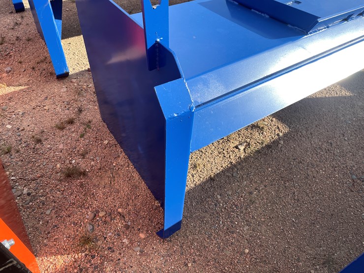 #4065-•-8'-snow-pusher-attachment-image-7