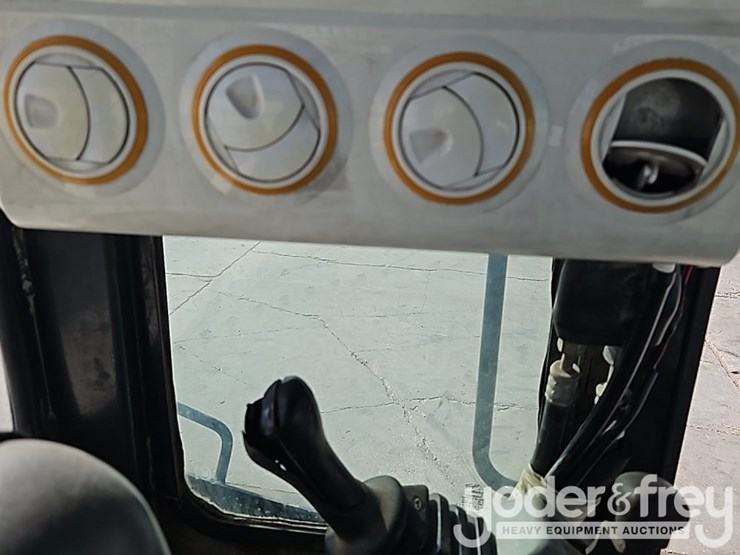 bobcat-331g-image-28