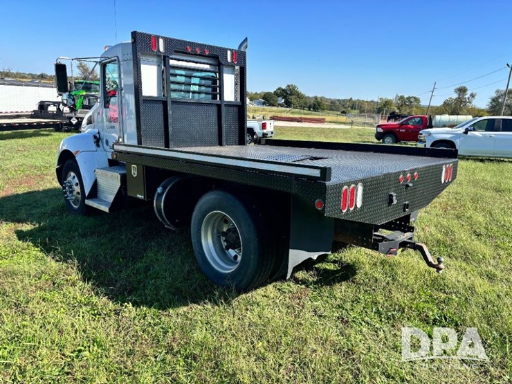 2013-kenworth-t370-image-9