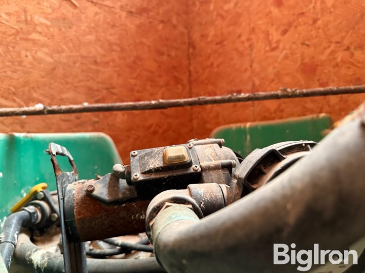 monsanto-120-gallon-liquid-fertilizer-poly-shuttles-image-9