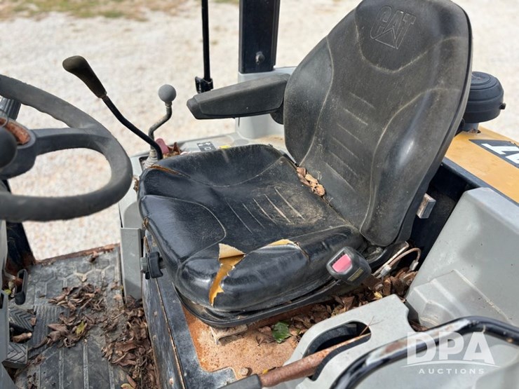 2015-caterpillar-903c2-image-29