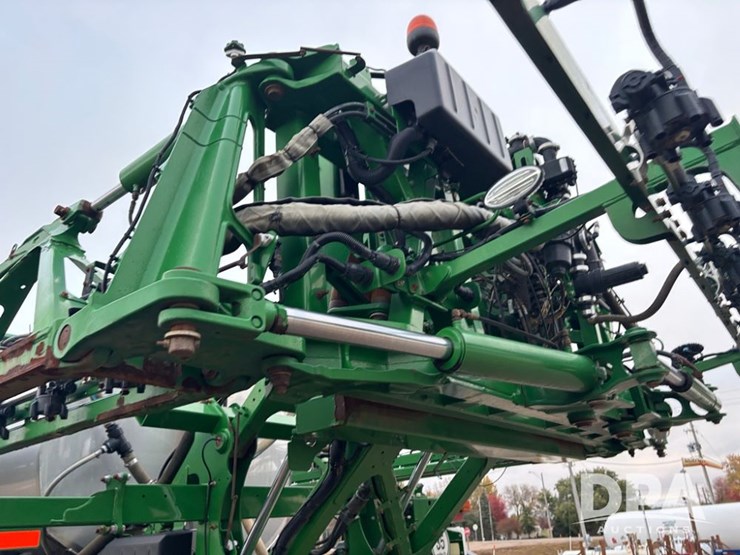 2018-john-deere-r4045-image-53