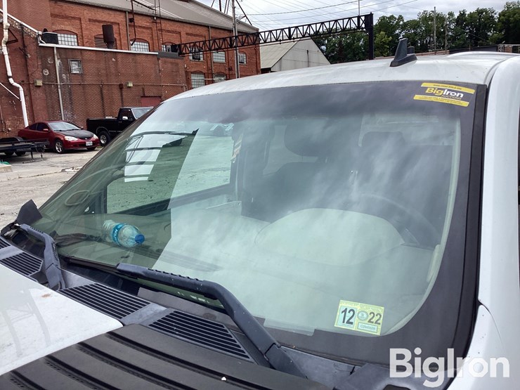 2013-chevrolet-silverado-2500-image-9