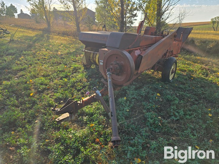 new-holland-268-image-1