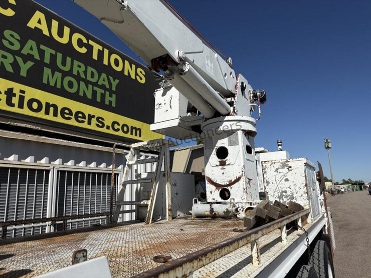 oshkosh-f2146-image-10