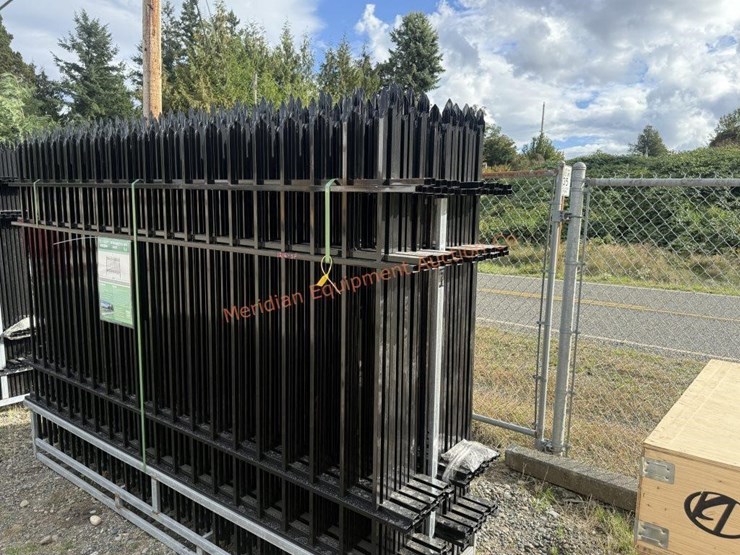 10'-x-7'-wrought-iron-style-steel-site-fence-image-4