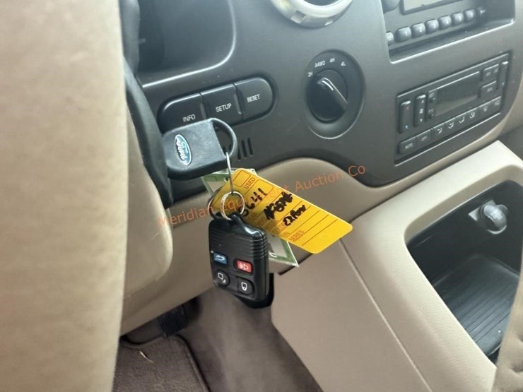 2003-ford-expedition-image-37