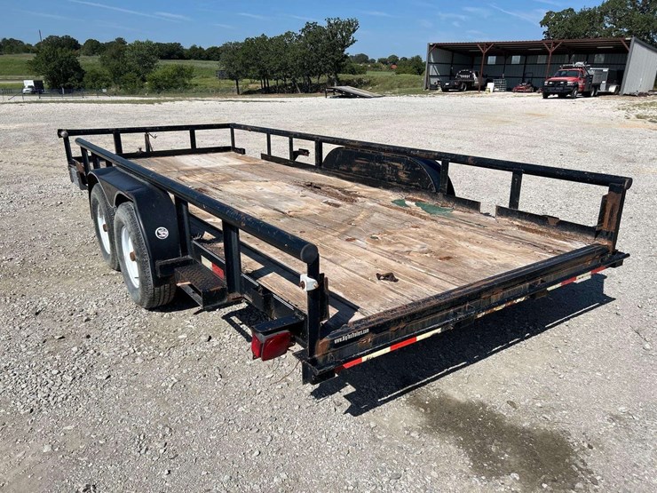 2003-big-tex-10pi-16ft.-t/a-pipe-top-utility-trailer-image-2