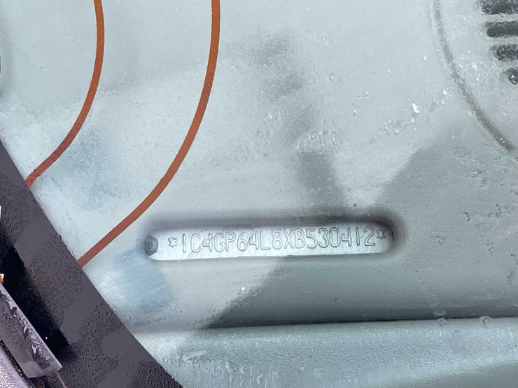 1999-chrysler-town-&-country-image-152