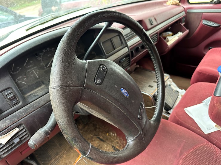 1995-ford-f350-xlt-image-62